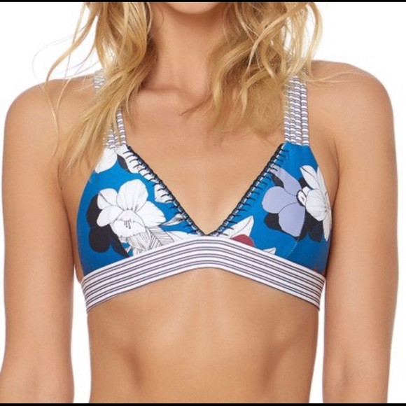 Red Carter Vision reversible 2 Pc bikini - Picture 4 of 9